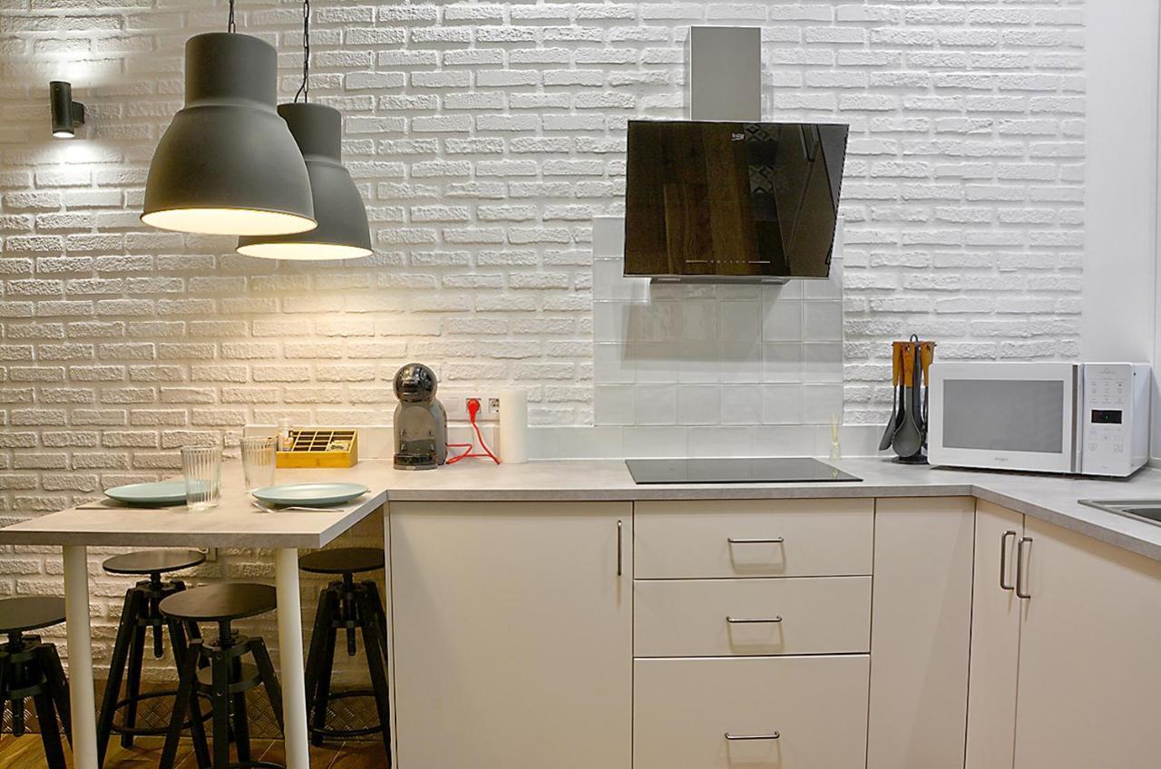 Apartsuite B&R Triana Arellano Sevilla Exterior foto